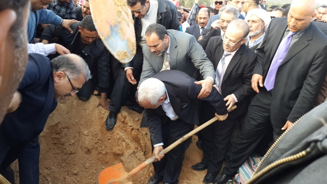 حشود بشرية غفيرة تشيع الفقيد منصف بن سالم الى مثواه الاخير بمسقط راسه في بئر صالح بصفاقس