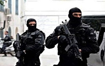 Tunisie : Arrestation d'une fille de Siliana ayant géré une page Facebook takfiriste