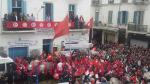 Tunisie , Société : Grand rassemblement protestataire des ouvriers du secteur privé Place Mohamed Ali
