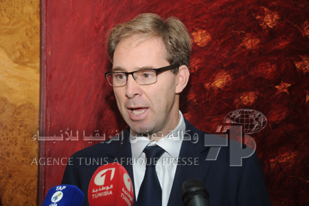 Tunis Carthage n'est pas classé par le gouvernement britannique un aéroport à haut risque (Tobias Ellwood)
