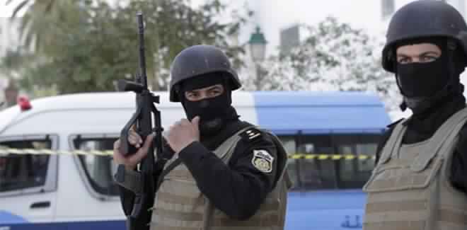 Tunisie , Sécurité : Déploiement de sécuritaires et militaires à l'Avenue Mohamed V au niveau de Bouebdelli