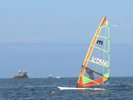 Championnats d'Afrique de voile 2015 : les Tunisiens Youssef Akrout et Inès Gmati qualifiés aux JO 2016