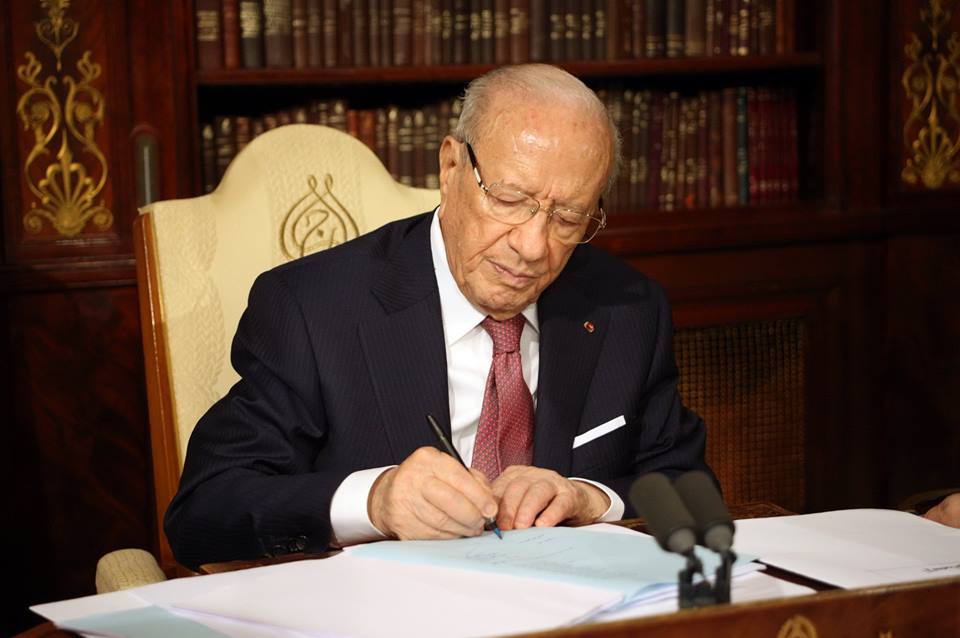 Tunisie-Grâce présidentielle: 1178 prisonniers libérés, dont 885 détenus pour consommation de Zatla