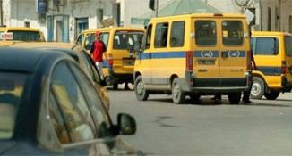 Tunis: Les propriétaires de taxis collectifs en sit-in devant le ministère du Transport