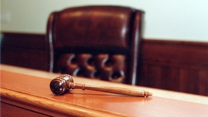 Tunisie ' Corruption : Une fonctionnaire du tribunal de Ben Arous prise en flagrant délit