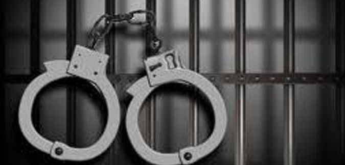 سيجارة زطلة كلفت فتاة ال25 سنة عاما سجنا والف دينارا خطية