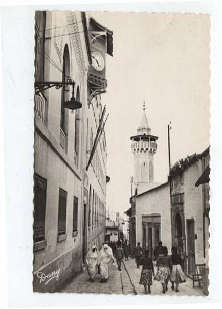 58476 - Tunisie Tunis Rue de la Kasbah Ministère des Travaux Publics et Mosquée Sidi Ben Arous