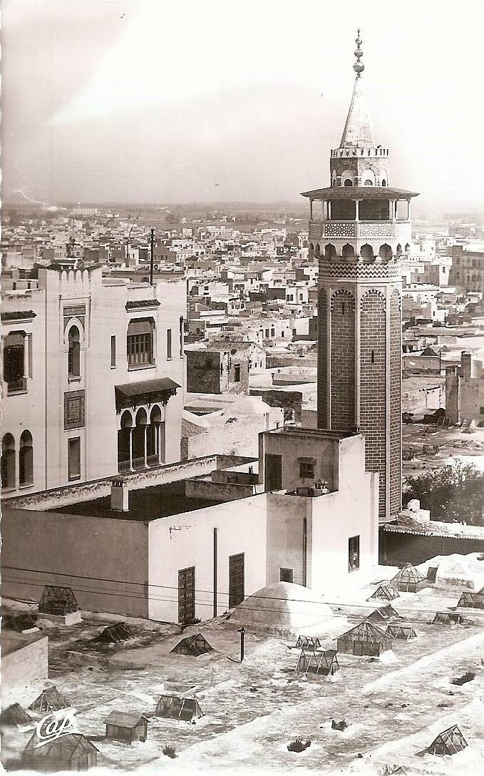 CPA - Tunisie - Tunis; le minaret de la Mosquée Sidi Ben Arous n° 1146
