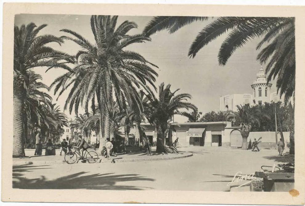 TUNISIE,africa,afrique du nord,HAMMAM LIF,sud de tunis,ben arous,sources thermales,rond point,salon massage à la minute,