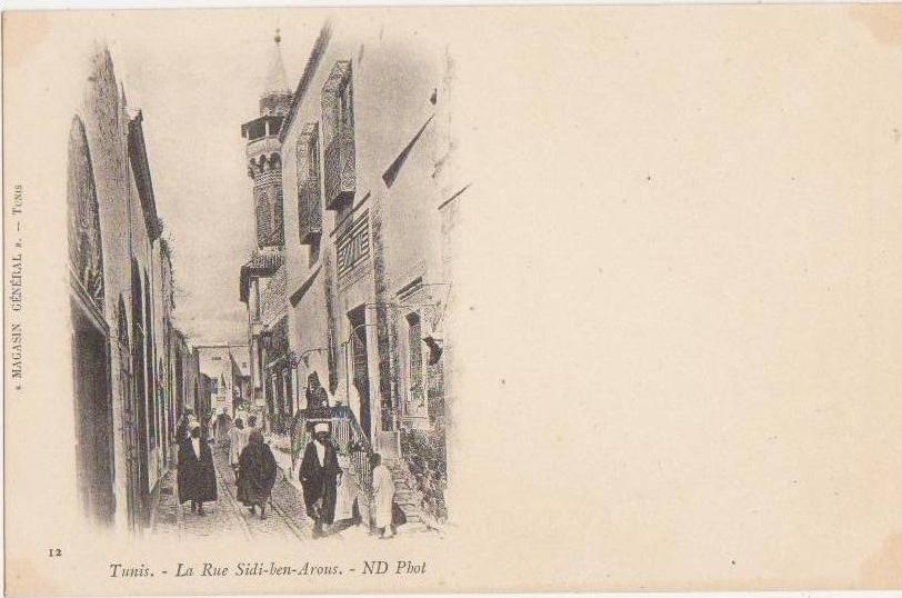 CPA TUNISIE TUNIS La Rue Sidi Ben Arous Animation 1904