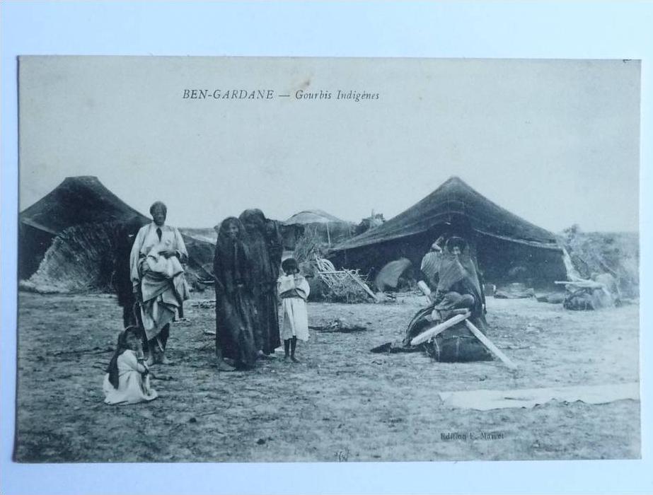 BEN GARDANE - Gourbis Indigènes.