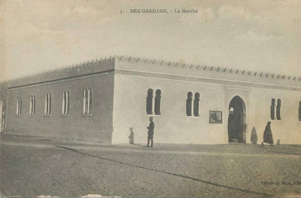 afrique,tunisie,ben guerdane,ben gardane,prés de la lybie,le marché quotidien en 1914,encore en guerre,rare