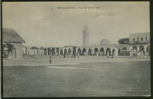 TUNISIE BEN GARDANE / Vue du grand Souk /