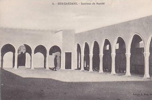 TUNISIE.BEN GARDANE.INTERIEUR DU MARCHE