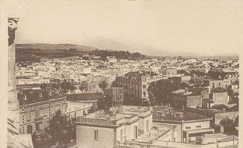 cpa,TUNISIE,BIZERTE,BENZA RT,cap blanc,vue sur la ville,la poste,télégraphe,nord du pays,casbah,rare
