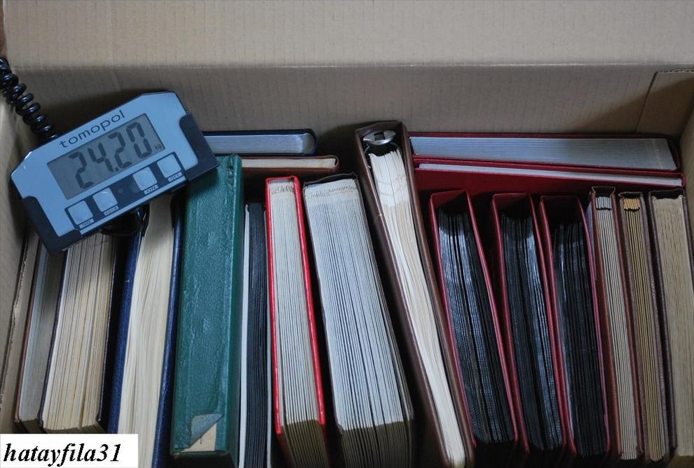 24 Kg. Nachlass Posten Aus Alle Welt ( S - 243 )