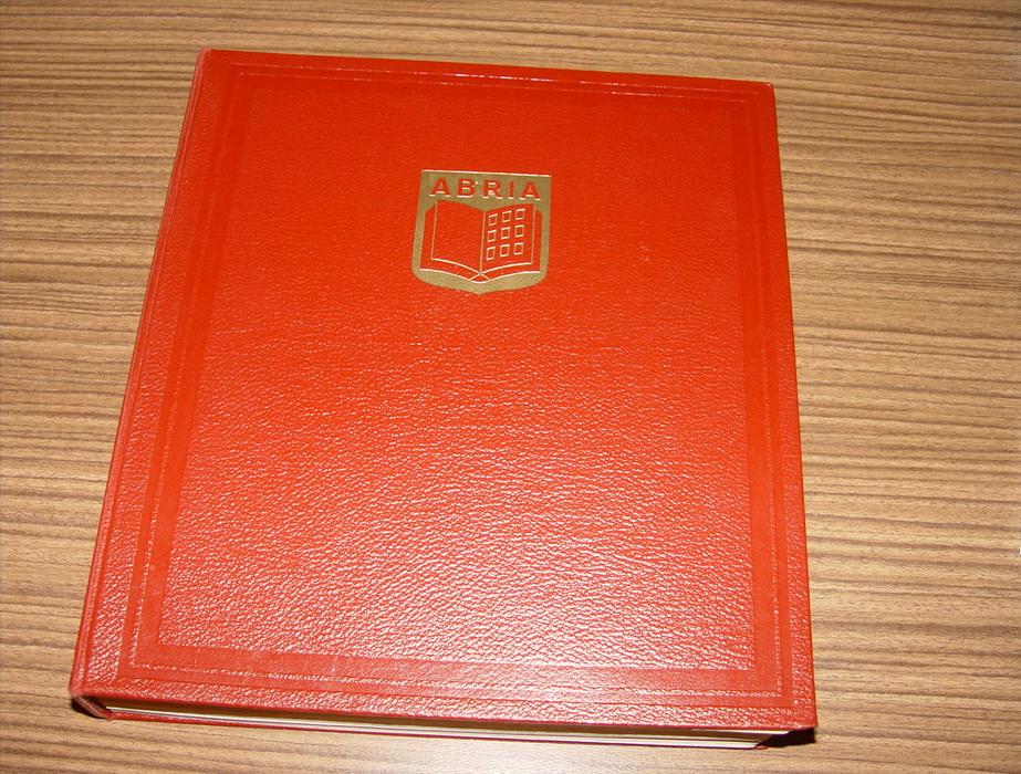 COLLECTION DDR ALLEMAGNE ORIENTALE 1949-1978 DANS ALBUM ABRIA env. 1240 timbres ... A COMPLETER !!! 230 PHOTOS !!!