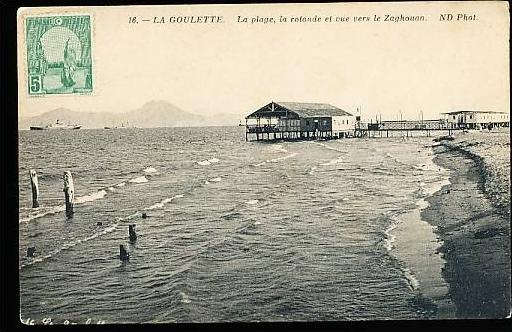 TUNISIE LA GOULETTE / la plage, la rotonde et vue vers le Zaghouan /