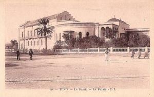 CPA N°216 - TUNIS Tunisie - Le Bardo - Le Palais bien animée - L. L.