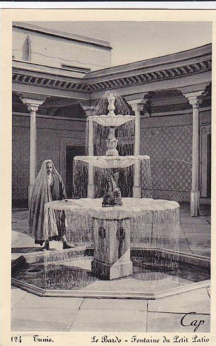 ab - Cpa TUNIS - Le Bardo - Fontaine du Petit Patio