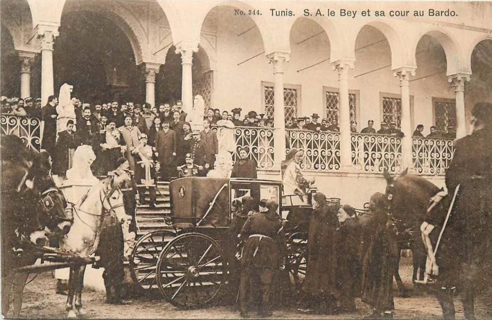 TUNISIE TUNIS S. A. le bey et sa cour au palais du bardo 2 scans