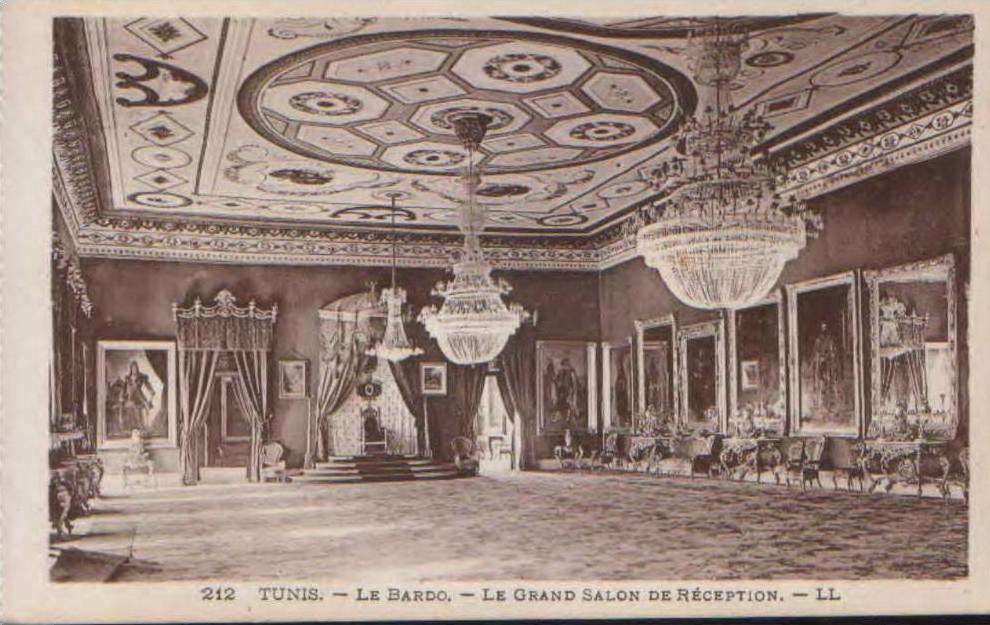 Tunisie-Carte Postale-Tunis-Le Bardo-Le grand salon de reception-incircule