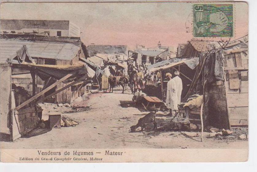 TUN.010/ MATEUR - Vendeurs de légumes
